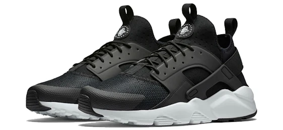 Nike Air Huarache Ultra für 82€ - sportlicher Sneaker