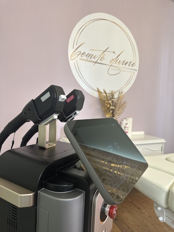 Gutschein für die Hälfte für die Laser Haarentfernung.