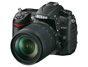 Nikon D-7000 mit 18-105mm ab 555€ als Warehousedeal *UPDATE3*