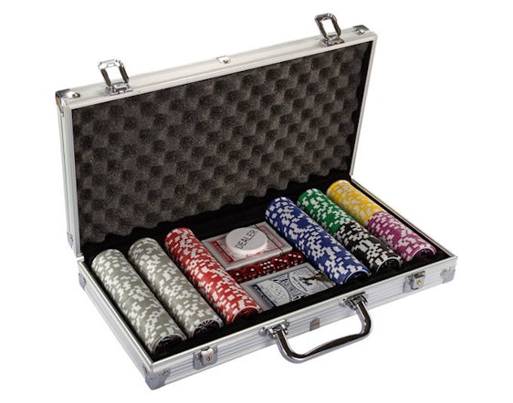 Texas Hold'em Poker-Set mit 300 Chips und Aluminium-Koffer für 20€