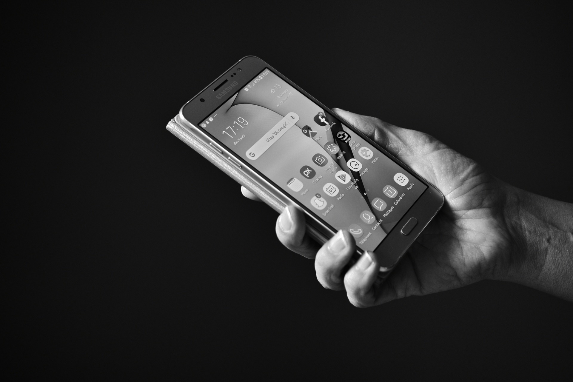 Amazon: Möglicher Einstieg ins Mobilfunkgeschäft