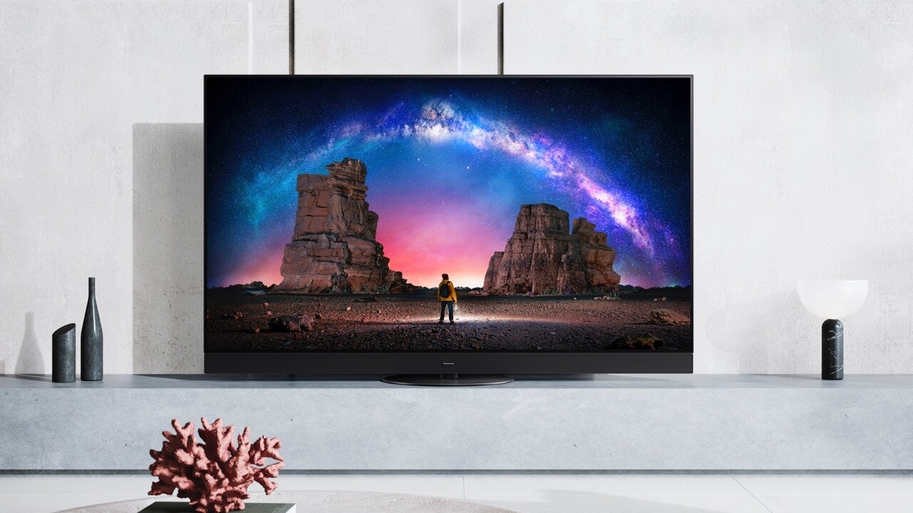 Panasonic JZW2004: OLED-Flaggschiff-TV ist heller und beherrscht HDMI 2.1