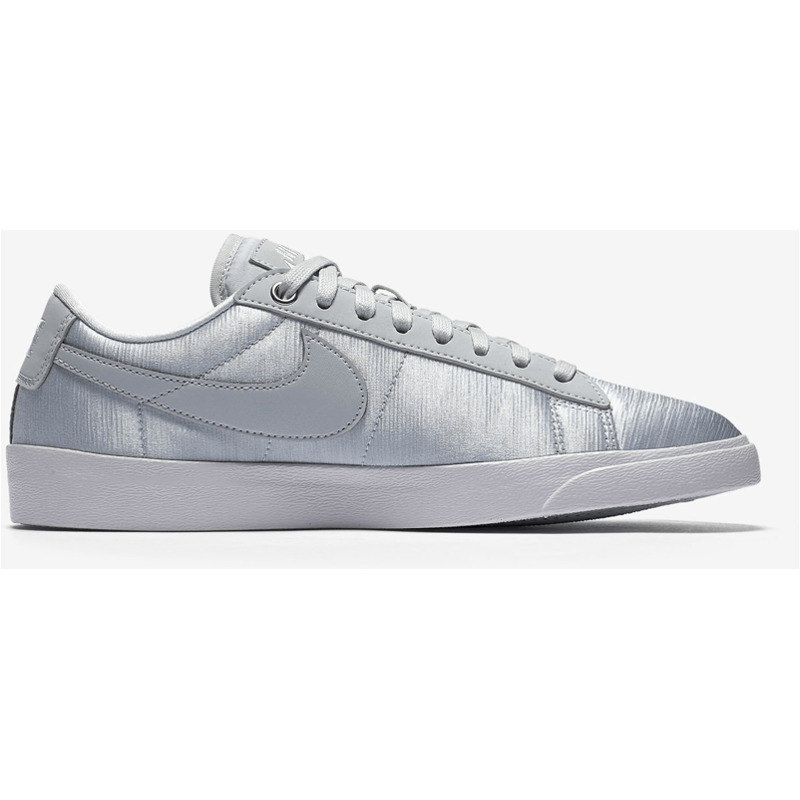 Nike Blazer Low SE pure platinum/white/pure platinum im Angebot: Nur 48,36€ statt 68,46€
