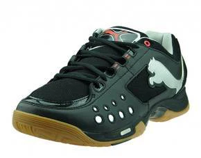 PUMA Hallenschuhe Herren Stokker II Cat für 29,99€