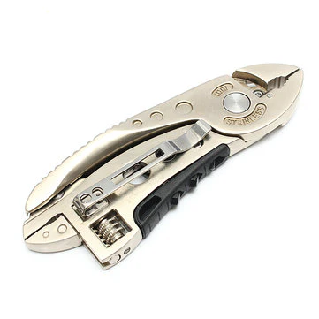 Multi-Tool für 5,85 EUR inkl. Versand